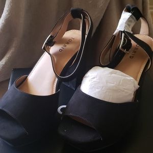 Torrid BLK BAND PLATFORM HEEL